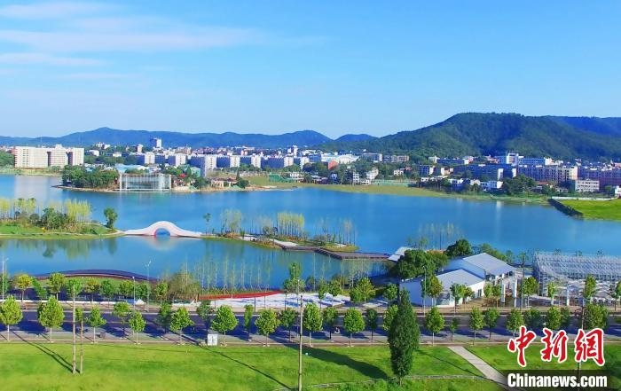 后湖藝術園。　唐小晴 攝