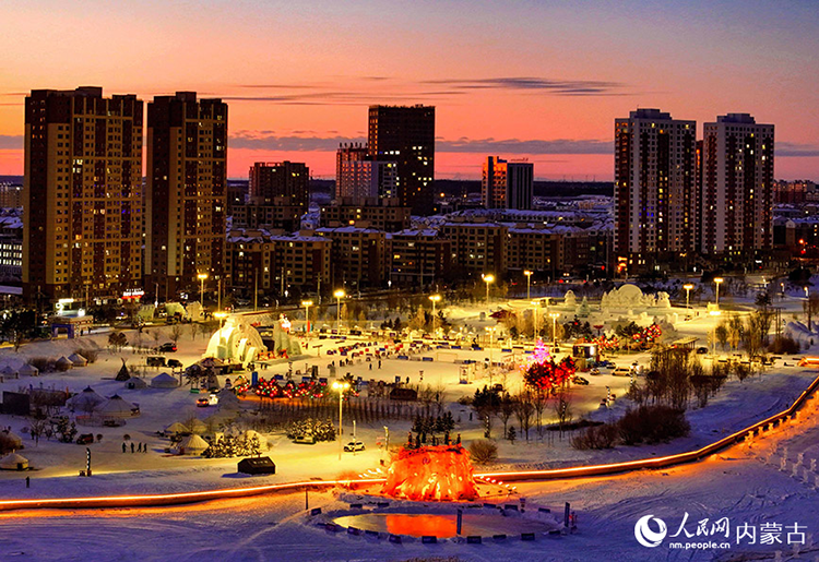 2024年12月20日拍攝的呼倫貝爾市城市越野滑雪公園景色（無人機(jī)照片）。王正攝