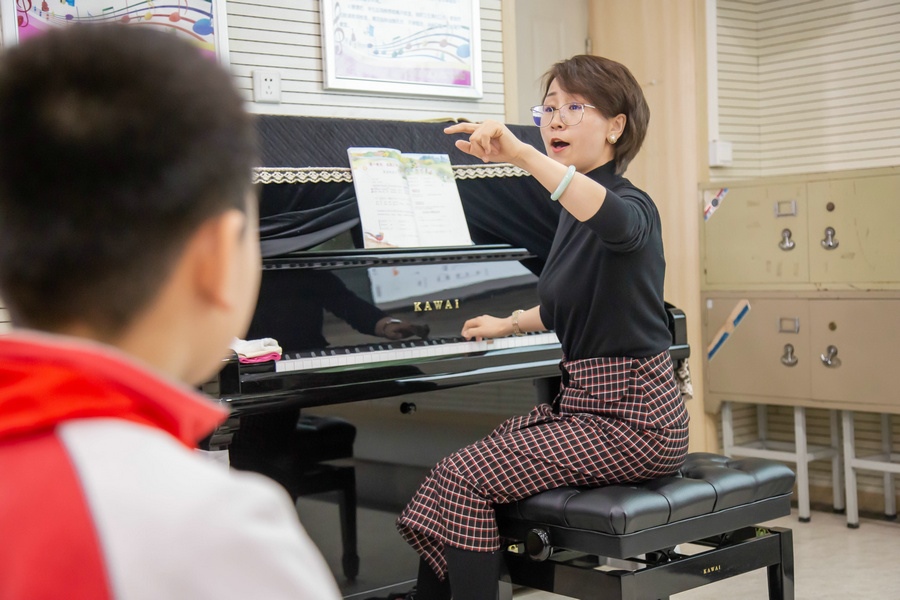 呼市四中、貝爾路小學教育集團、大學路教育集團三校音樂聯(lián)合教研活動.jpg