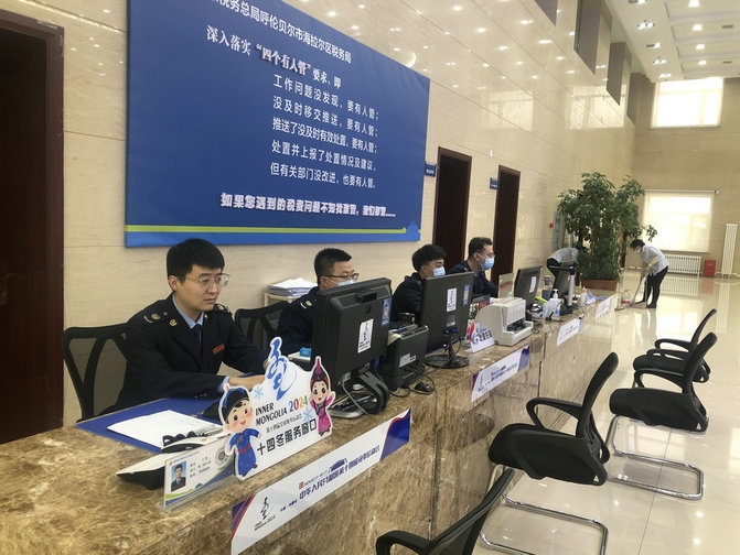 中共黨員、一等功榮立者王曙光不言放棄，堅(jiān)持到比賽最后（王鵬）.jpg