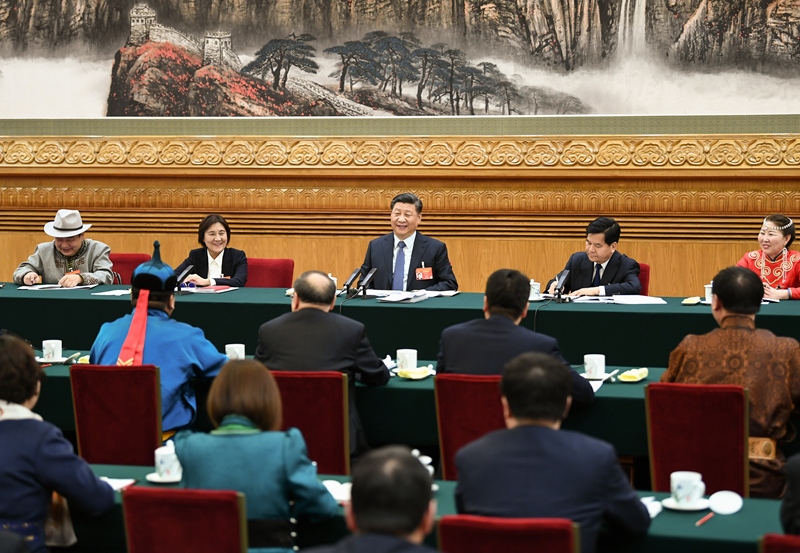 2019年3月5日，習(xí)近平總書記參加十三屆全國(guó)人大二次會(huì)議內(nèi)蒙古代表團(tuán)的審議。