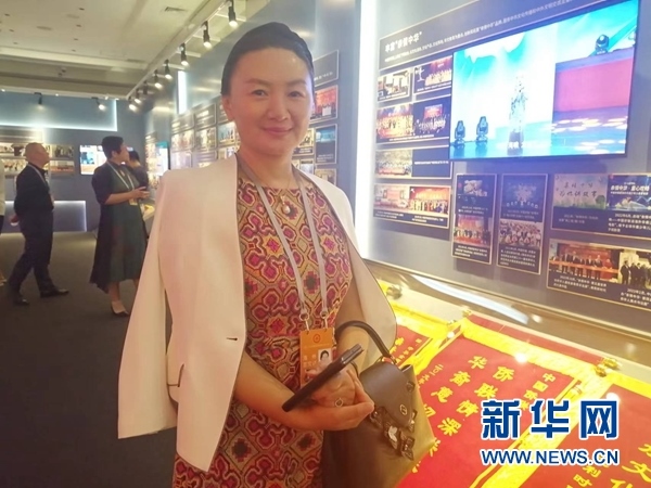 英國(guó)川商聯(lián)合總會(huì)會(huì)長(zhǎng)宋汶栗。新華網(wǎng)記者 侯強(qiáng) 攝
