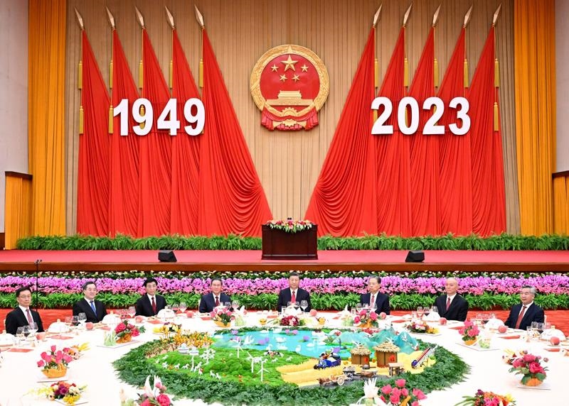 △2023年9月28日，慶祝中華人民共和國成立74周年招待會在北京人民大會堂舉行。