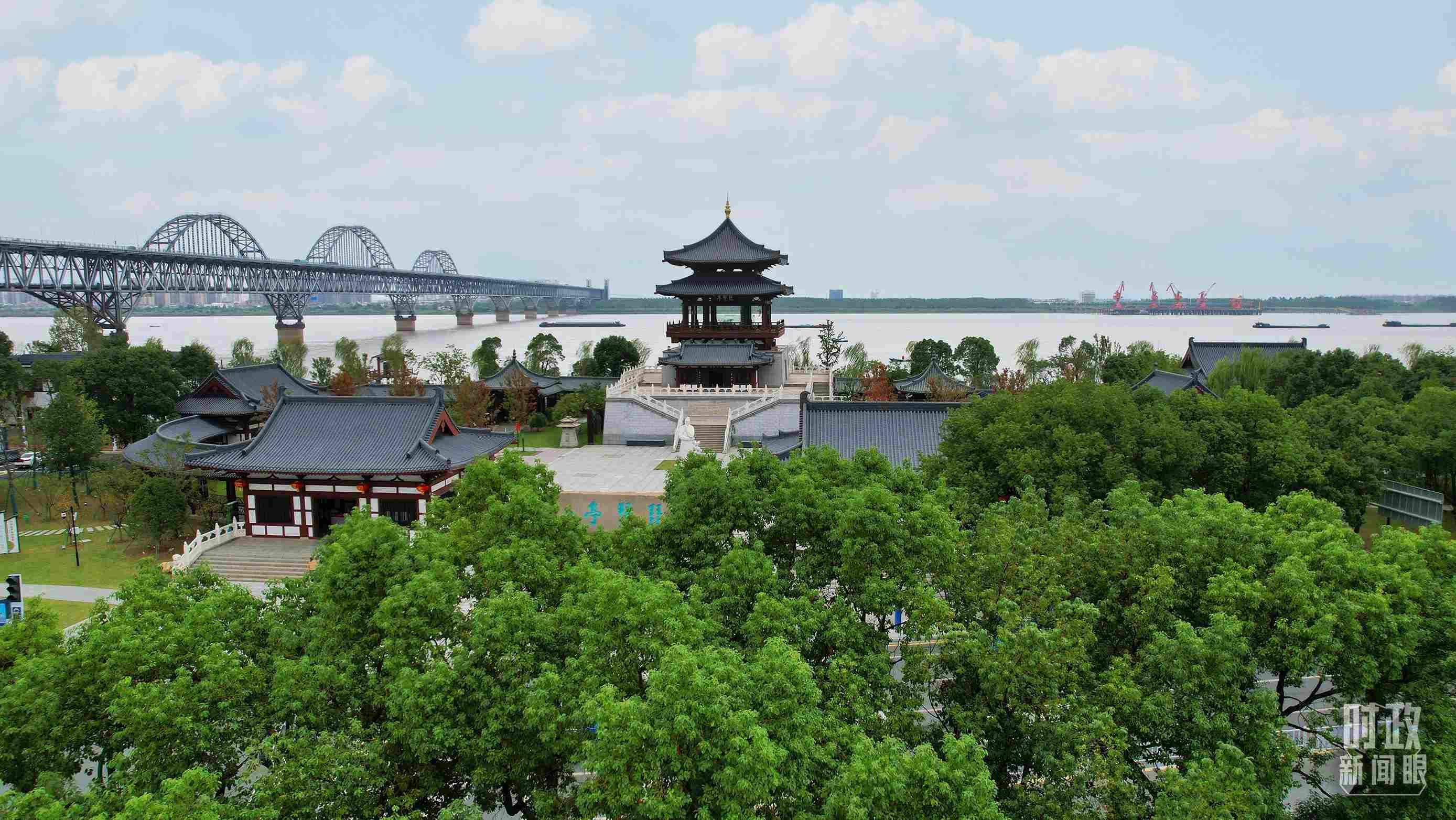 △長(zhǎng)江國(guó)家文化公園九江城區(qū)段。（總臺(tái)記者劉陽(yáng)拍攝）