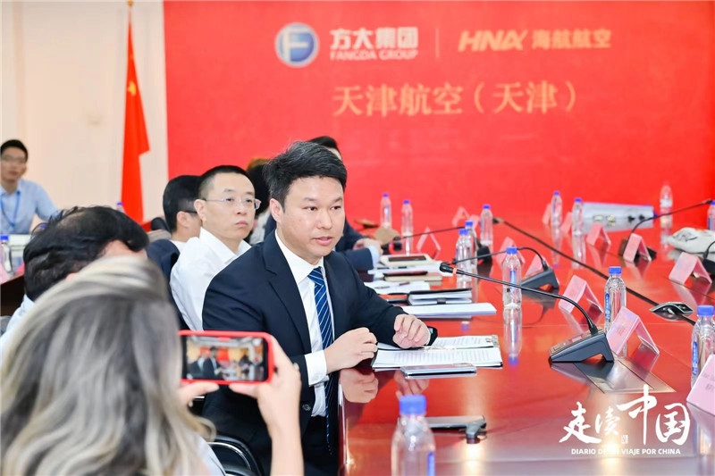 巴航工業(yè)大中華區(qū)商用飛機(jī)客戶支援經(jīng)理?xiàng)詈２?。主辦方供圖