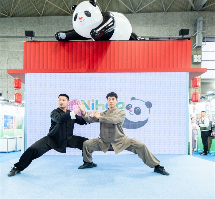 日本國際旅游博覽會期間中國展館的太極拳表演。圖片由中國駐東京旅游辦事處提供