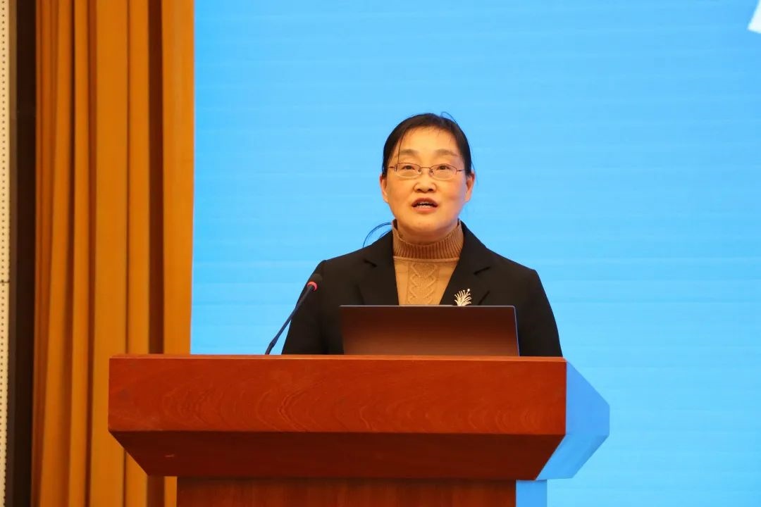 浙江省社會科學(xué)界聯(lián)合會黨組成員、秘書長劉東致辭。主辦方供圖