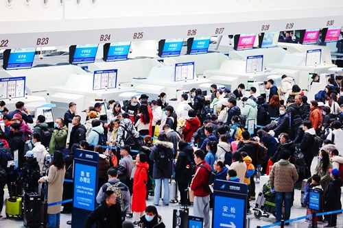 2024年春運首日，大興機場預計保障進出港旅客13.59萬人次。大興機場供圖