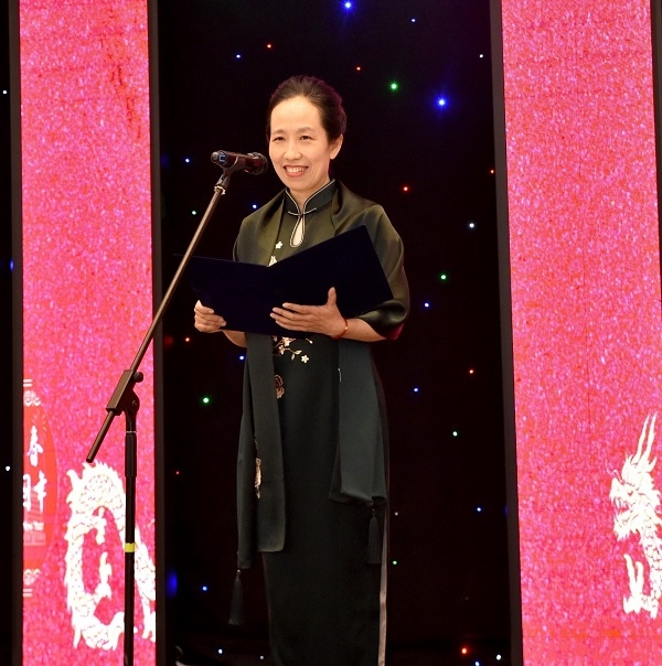 中國(guó)駐阿拉木圖總領(lǐng)事蔣薇致辭。中國(guó)駐阿拉木圖總領(lǐng)館供圖