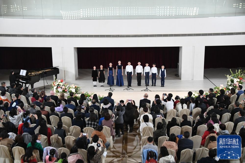 3月21日，金融街童聲合唱團在音樂會上演出。新華社記者 任超 攝