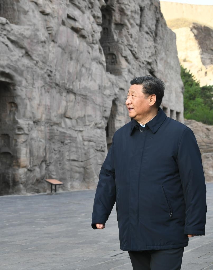 2020年5月11日，習(xí)近平總書記在山西云岡石窟實地了解歷史文化遺產(chǎn)保護情況。新華社記者 謝環(huán)馳 攝