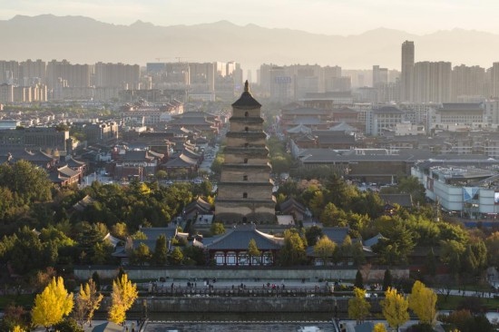 西安大雁塔景色（2023年11月17日攝，無人機(jī)照片）。新華社記者 邵瑞 攝