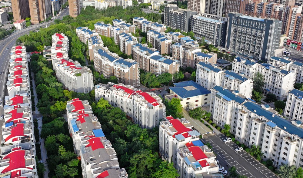 6月19日拍攝的長城花園社區(qū)（無人機照片）。