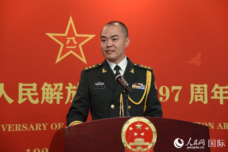 中國駐瑞典大使館副武官李珂致辭。人民網(wǎng)記者 殷淼攝