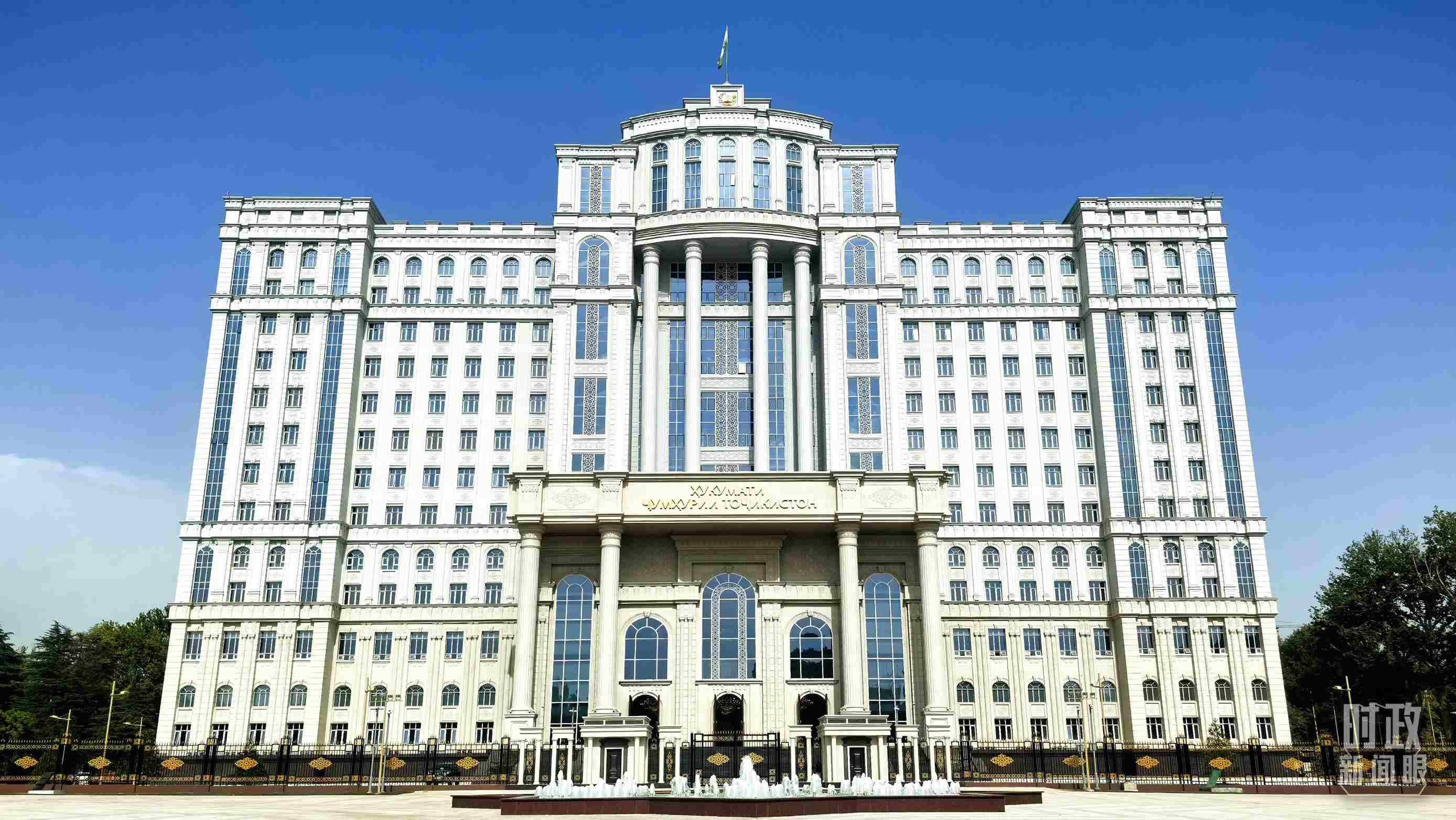 △中方援建塔政府大樓。（總臺央視記者鄂介甫拍攝）