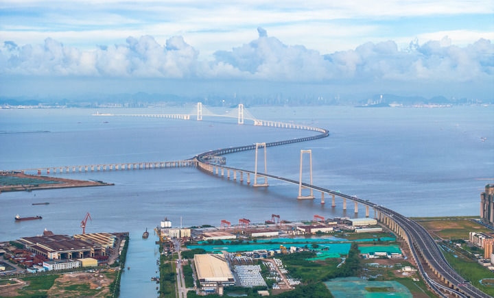 2024年6月27日拍攝的深中通道全景。新華社記者 毛思倩 攝