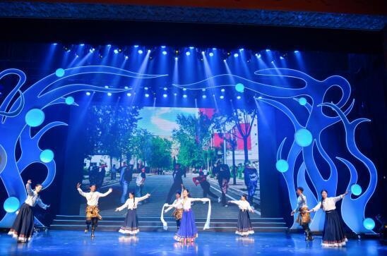 第十屆“歡動北京”開幕，12國青少年向未來問好