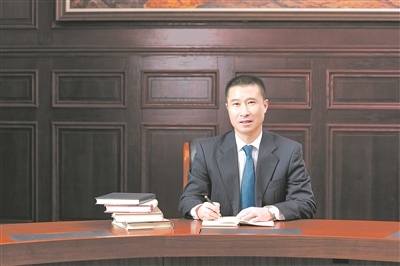  張廣軍 華中科技大學黨委書記、中國工程院院士 