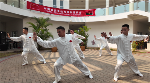武術(shù)表演《武風琳瑯》。內(nèi)圖大學孔子學院供圖