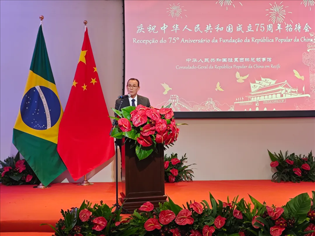 塞爾希培州州長代表、副州長索布拉爾在招待會上致辭。 中國駐累西腓總領館供圖