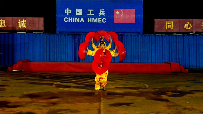 中國傳統(tǒng)文化節(jié)目表演。孫千攝