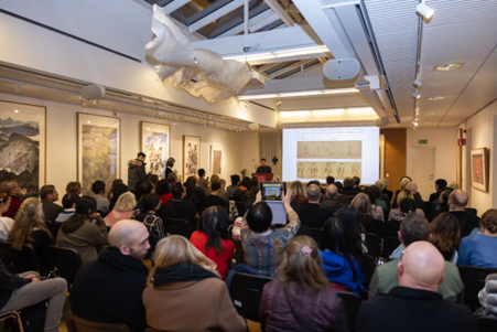 “國際視野下的中國繪畫——中國國家畫院優(yōu)秀作品交流展”。中國駐瑞典大使館供圖