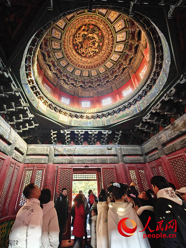 2025年1月，游客正在故宮博物院參觀。人民網(wǎng)記者 韋衍行攝