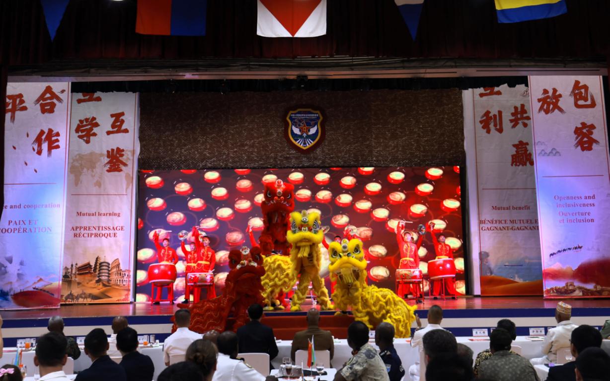 舞獅表演《金獅送福》。主辦方供圖