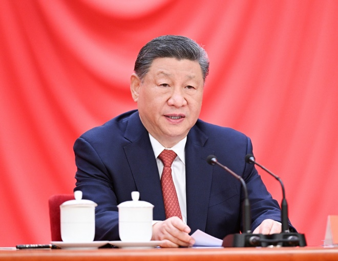 4月28日，慶祝中華全國總工會成立100周年暨全國勞動模范和先進(jìn)工作者表彰大會在北京人民大會堂隆重舉行。中共中央總書記、國家主席、中央軍委主席習(xí)近平出席大會并發(fā)表重要講話。新華社記者 李學(xué)仁 攝