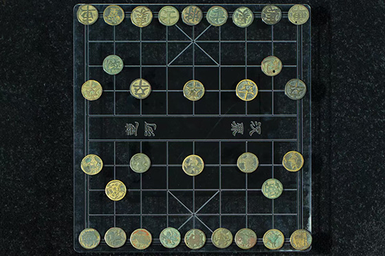 宋代中國(guó)銅象棋子。主辦方供圖